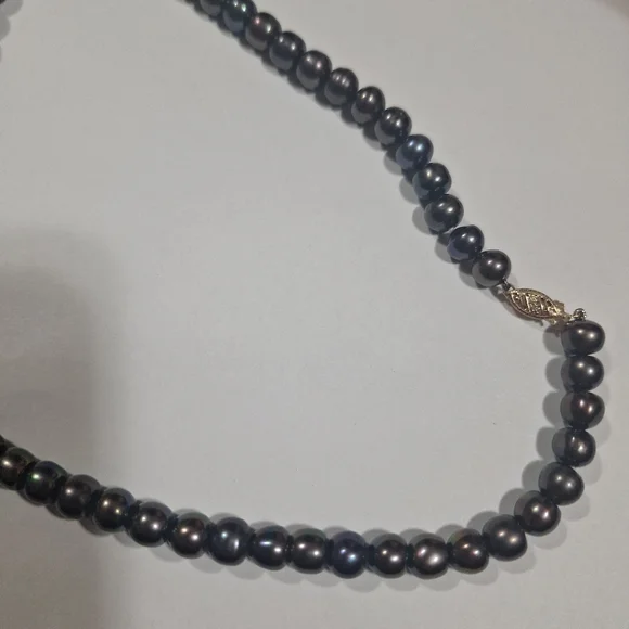 Vintage 10k Fish Hook Clasp 8mm Fresh Water Black Pearl Necklace 18" - Picture 7 of 12